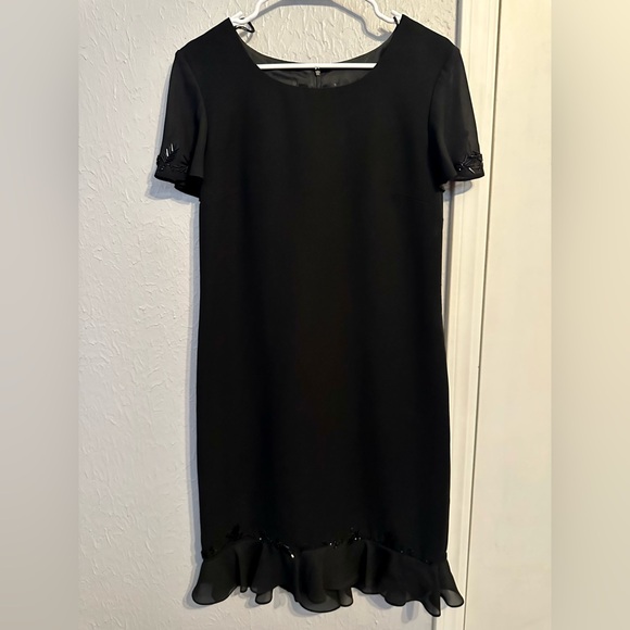 Formal Dress - Picture 1 of 4